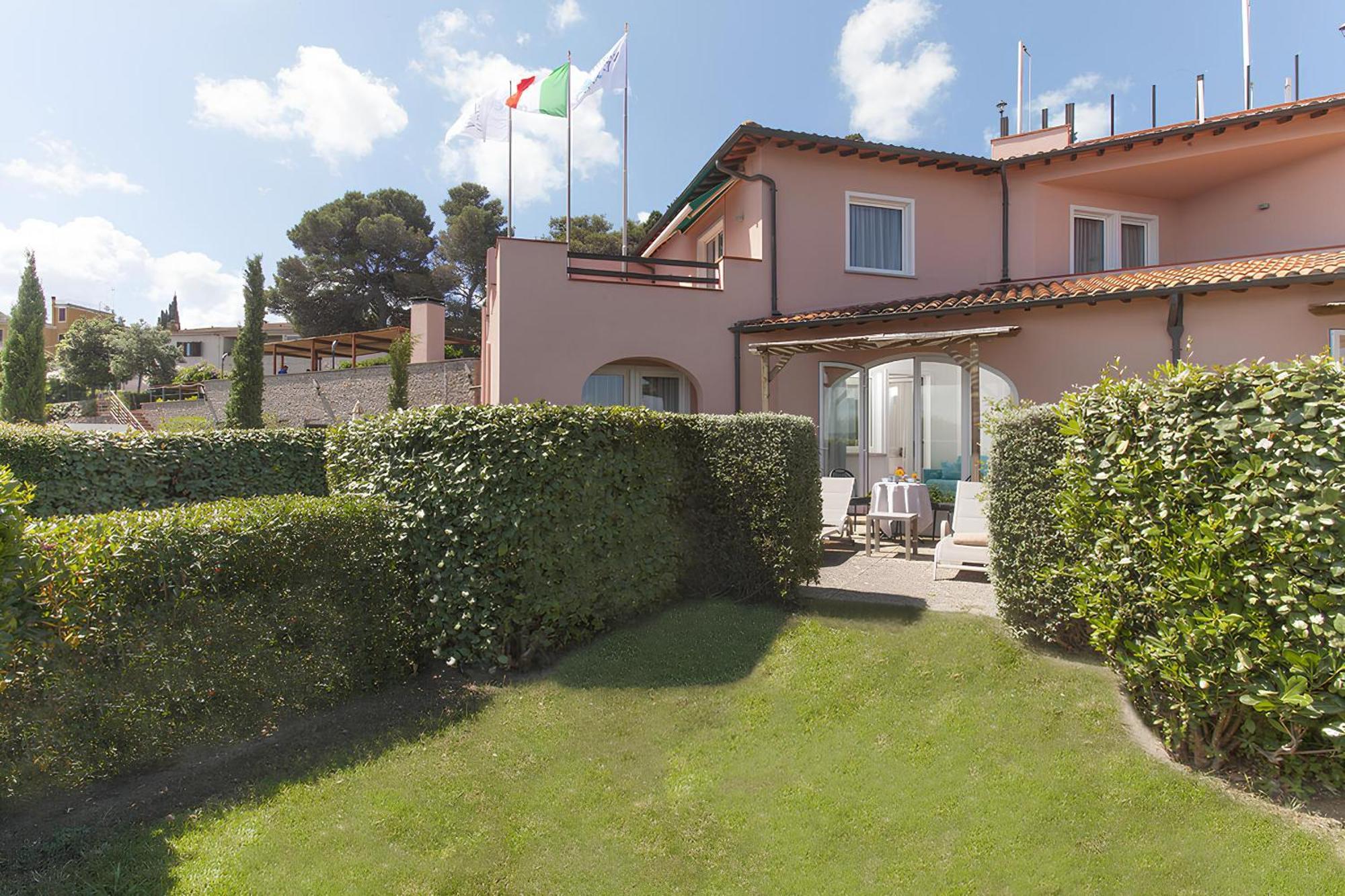 Hotel Villa Domizia Porto Santo Stefano  Exterior foto